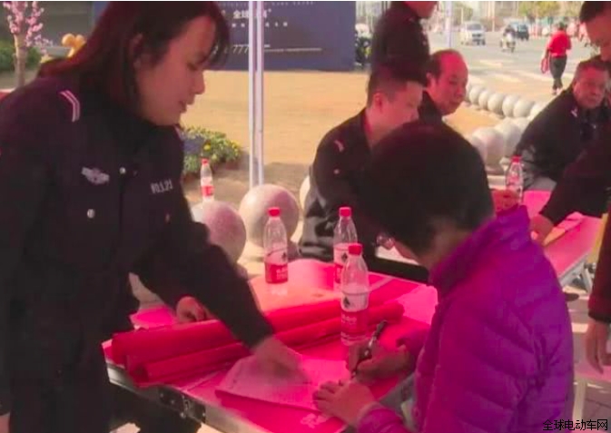 03029680.png QQ20.png